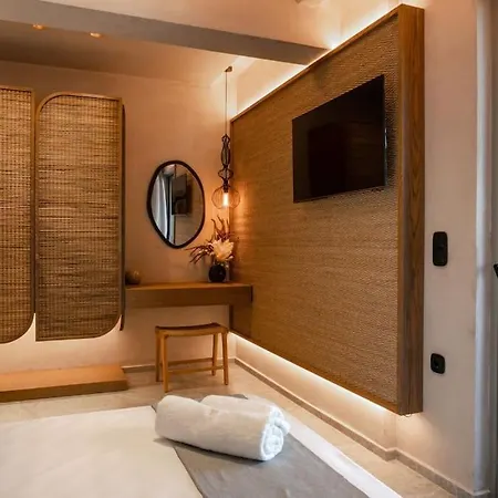 Villa Paragon 3 *